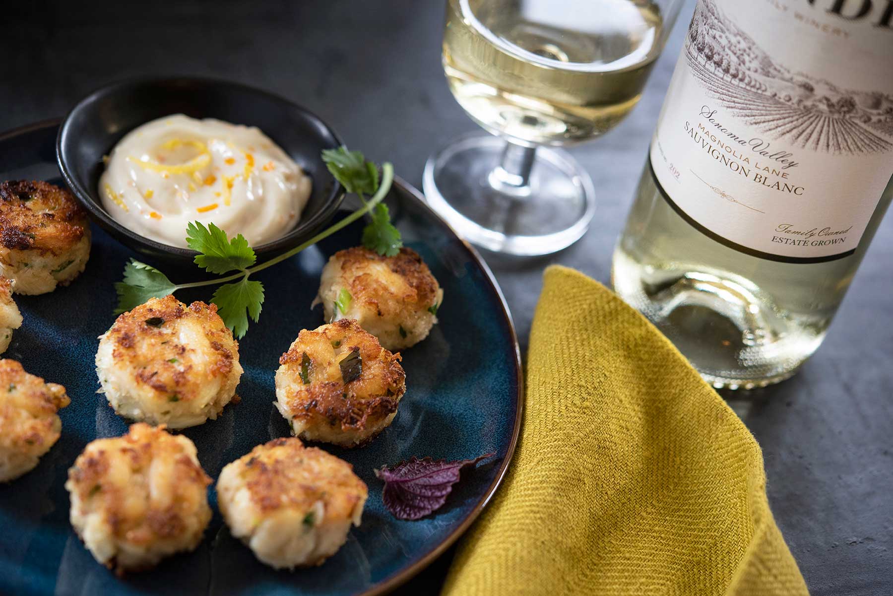 Mini Crab Cakes with Citrus Aioli