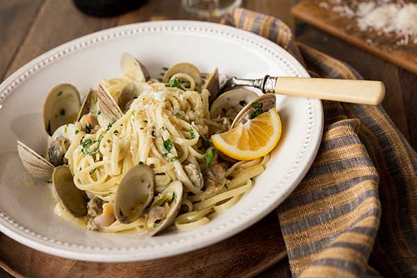 Linguini with Fresh Baby Clams in a Chardonnay Infused White Sauce