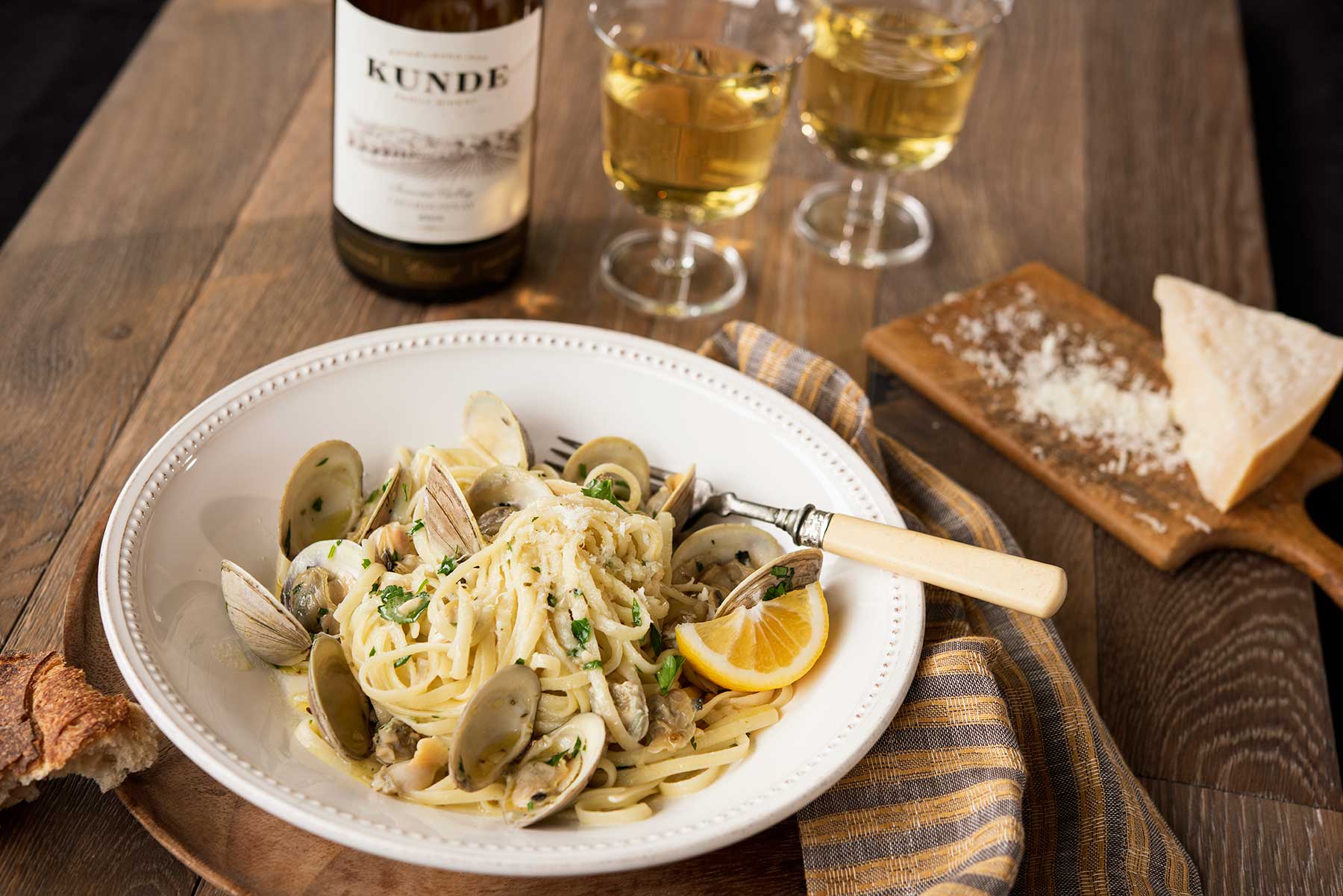 Linguini with Fresh Baby Clams in a Chardonnay Infused White Sauce