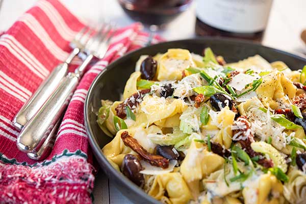 Tortellini Salad with Artichokes and Sun Dried Tomatoes