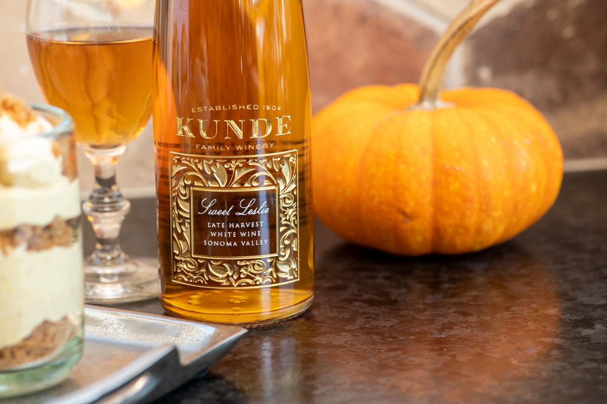 NV Sweet Leslie Dessert Wine